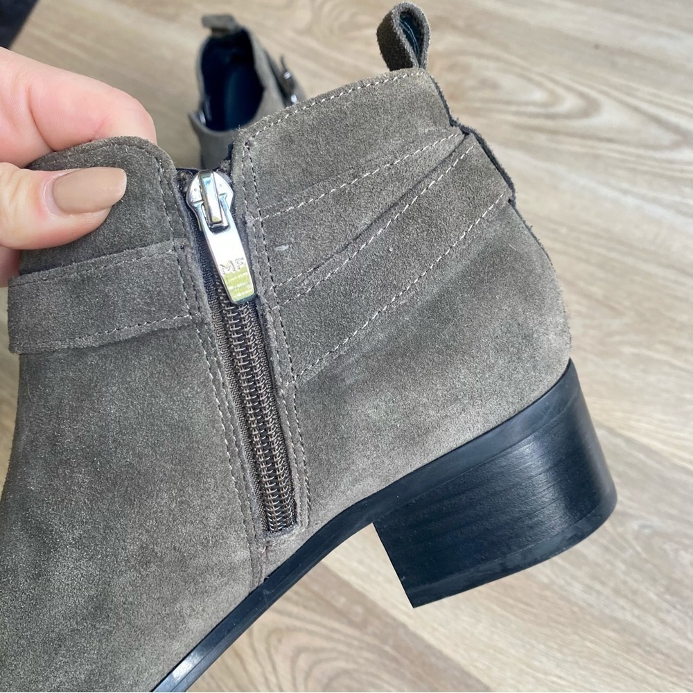Marc Fisher Green/Gray Suede Pointed Ankle Boots w/ Buckle, Western Style, NWT - Picture 4 of 8